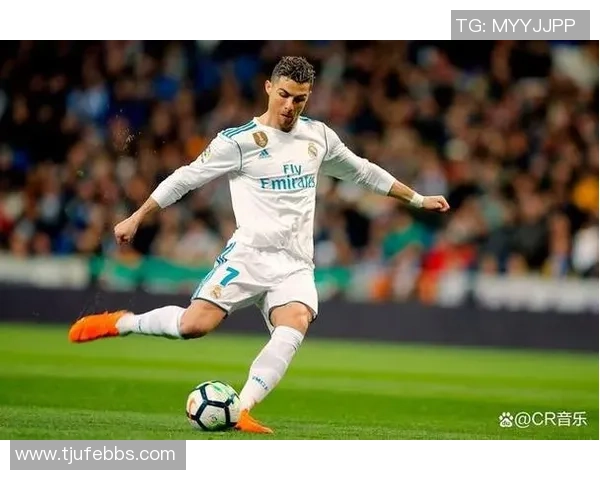 足球0号球星引领绿茵风暴再掀世界足坛全新时代