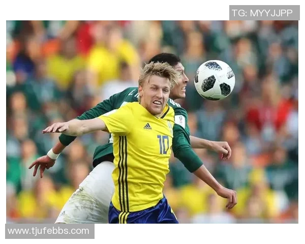 帅气足球球星展示动感风采，完美诠释力量与魅力的结合